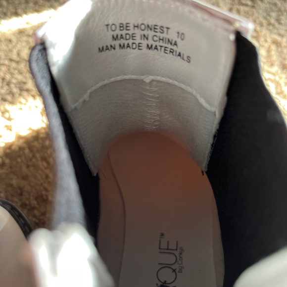 Boutique by Corkys To Be Honest booties size 10 - Picture 7 of 9